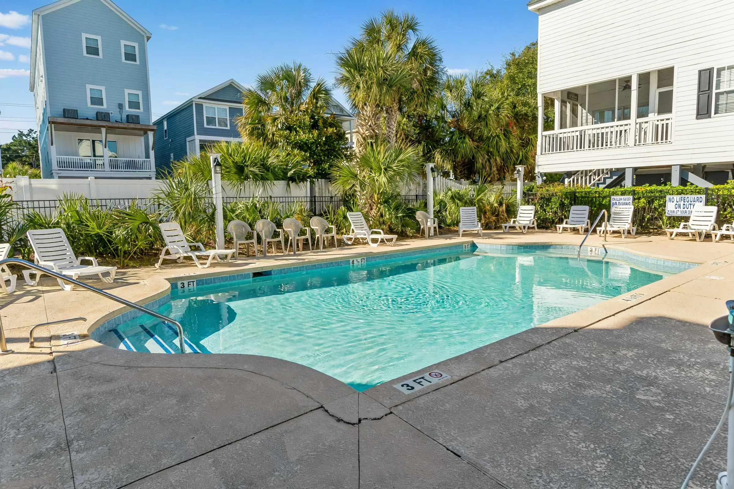 Beach all morning, pool all afternoon. The perfect Surfside Beach day